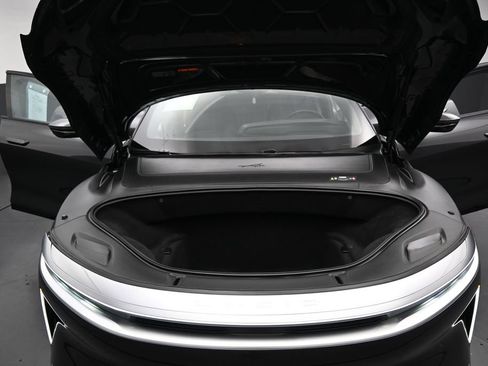 Used 2024 Lucid Air Pure RWD image 33