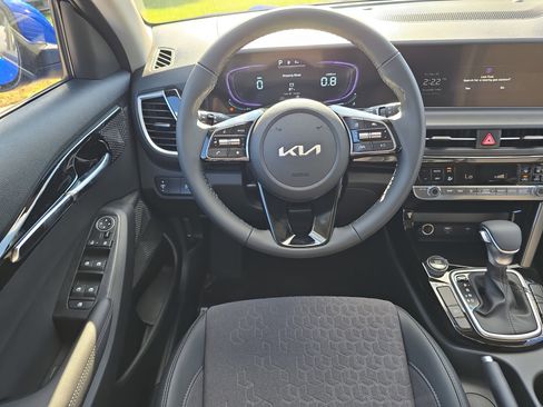 New 2026 Kia Seltos S image 15