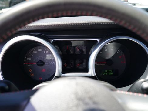 Used 2008 Ford Mustang Shelby GT500 RWD image 12