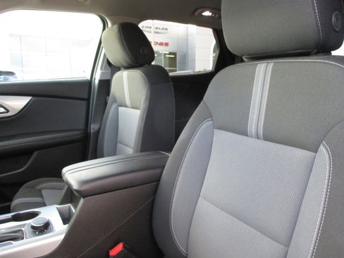 Used 2024 Chevrolet Blazer LT w/ Convenience Package image 33