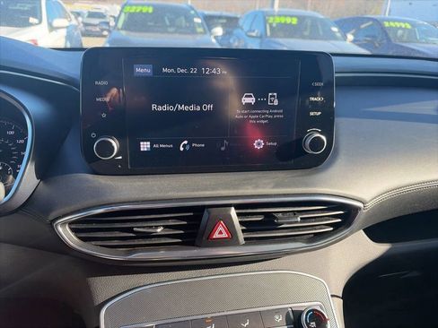 Certified 2023 Hyundai Santa Fe SE image 16