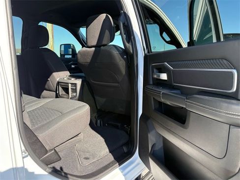 Used 2025 RAM 2500 Big Horn image 27