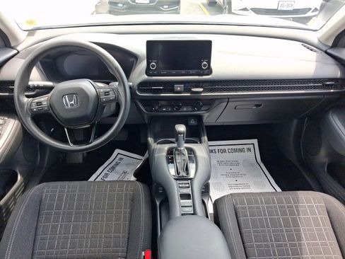 Used 2024 Honda HR-V LX image 12