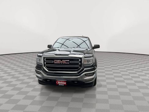Used 2019 GMC Sierra 1500 SLE w/ SLE Value Package AWD/4WD image 32