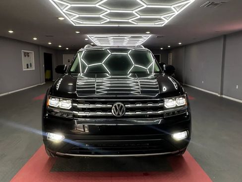 Used 2019 Volkswagen Atlas SEL Premium image 8