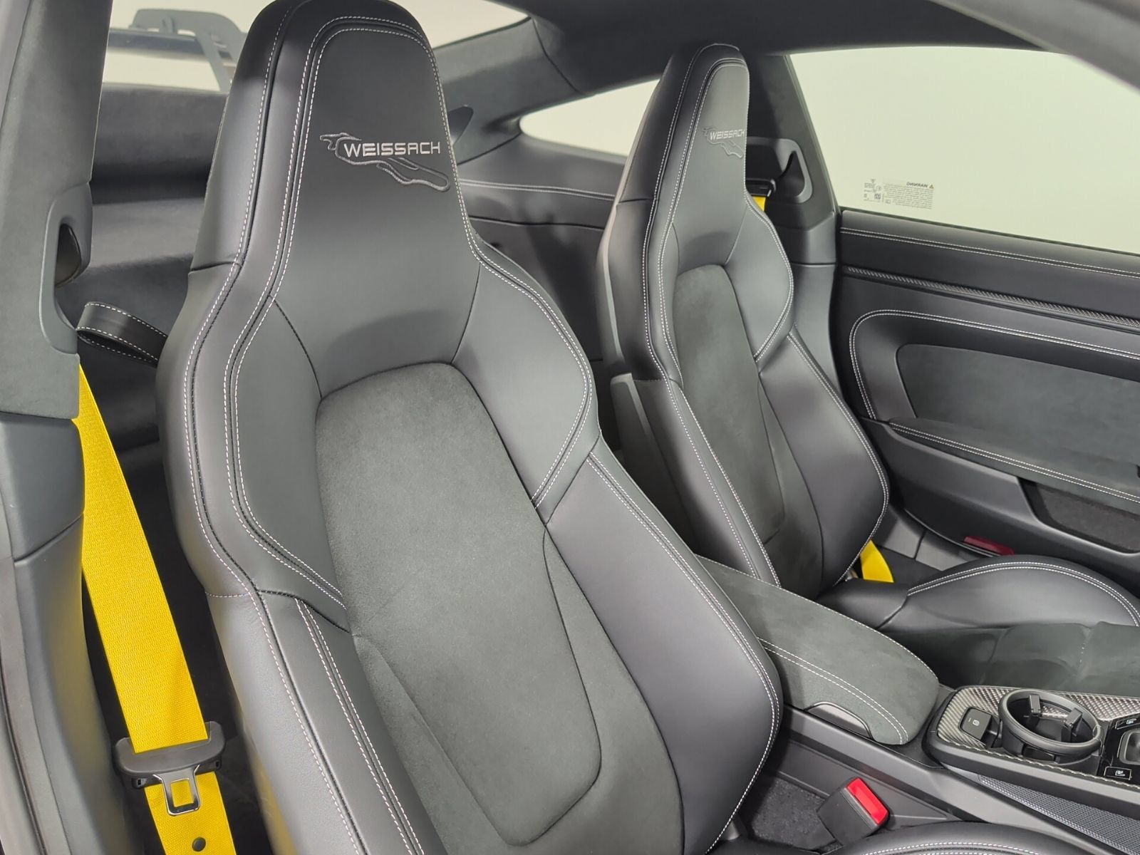 Used 2026 Porsche 911 GT3 RWD image 8