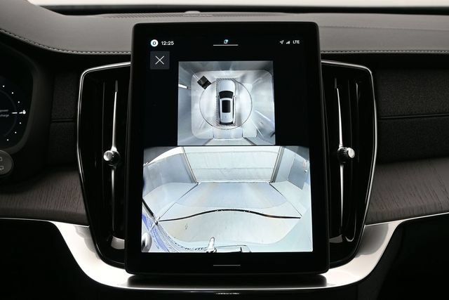 New 2026 Volvo XC90 T8 Ultra w/ Protection Package Premier AWD/4WD image 23