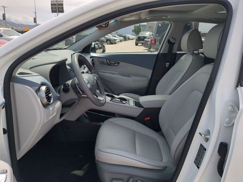 Used 2021 Hyundai Kona Ultimate w/ Cargo Package FWD image 25