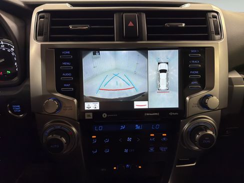 Used 2022 Toyota 4Runner Limited AWD/4WD image 18