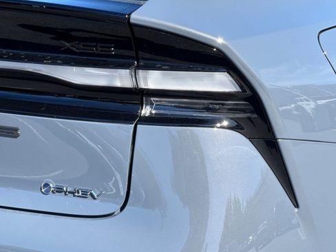 New 2026 Toyota Prius Plug-In Hybrid image 31