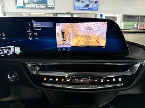 Used 2024 Cadillac Lyriq Tech w/ Driver Assist Package AWD/4WD image 18