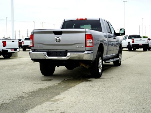Used 2024 RAM 2500 Big Horn w/ Bed Utility Group image 7