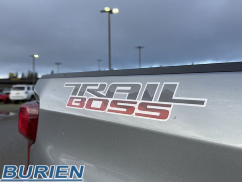 Used 2023 Chevrolet Silverado 1500 Custom Trail Boss w/ LPO, Dark Essentials Package image 35