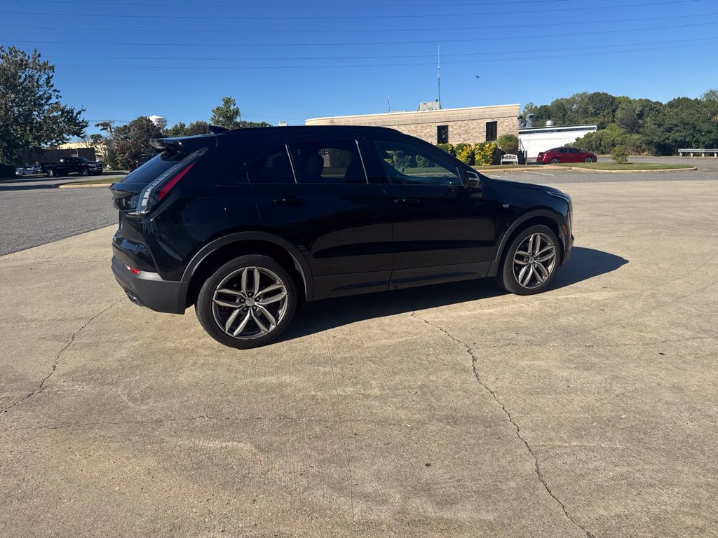 Used 2021 Cadillac XT4 Sport AWD/4WD image 12
