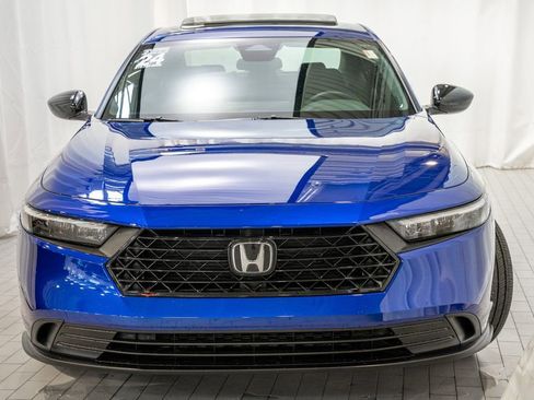 Used 2024 Honda Accord Sport image 2