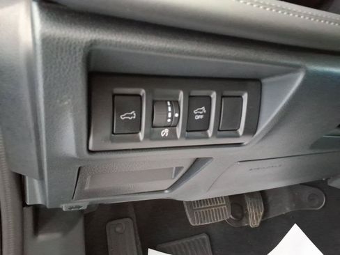 Used 2025 Subaru Outback Limited AWD/4WD image 24