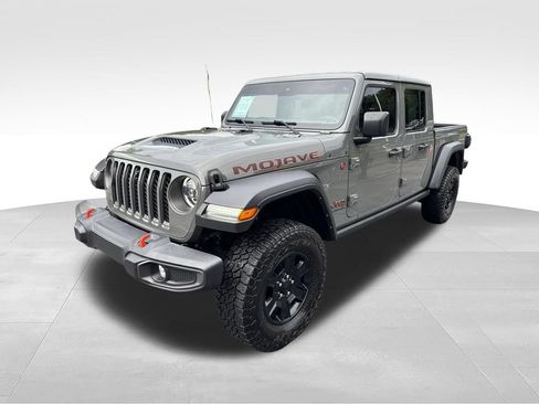 Used 2023 Jeep Gladiator Mojave w/ LED Lighting Group AWD/4WD image 2