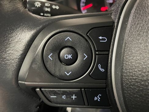 Used 2021 Toyota Corolla SE w/ Carpet Mat Package (TMS) image 12