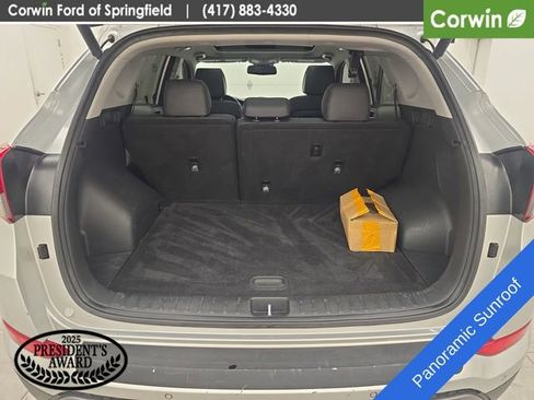 Used 2016 Hyundai Tucson Limited w/ Option Group 03 AWD/4WD image 15