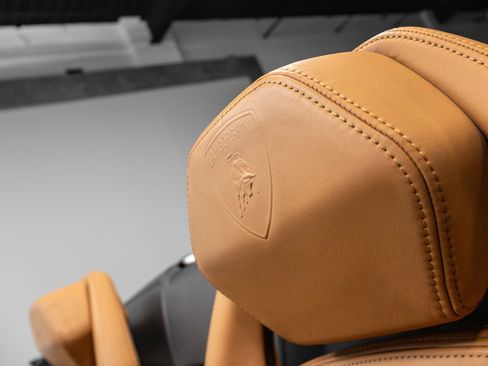 Used 2010 Lamborghini Gallardo LP 560-4 image 8