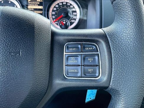 Used 2018 RAM 1500 Express w/ Black Ram 1500 Express Group AWD/4WD image 12