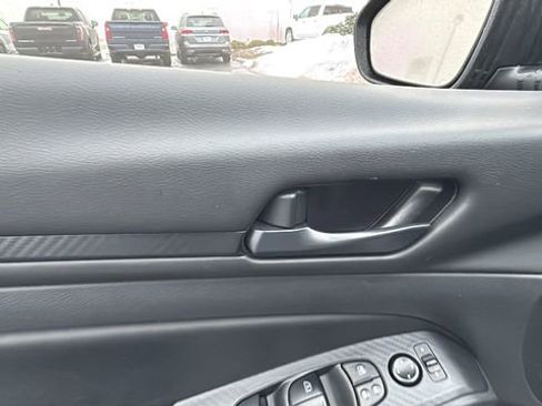 Used 2024 Nissan Altima 2.5 S image 13