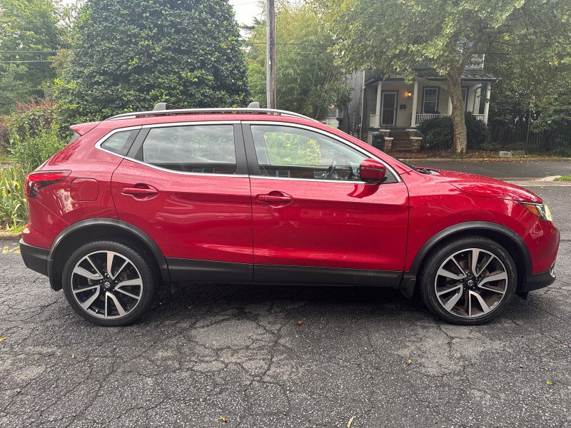 Used 2018 Nissan Rogue Sport SL AWD/4WD image 6