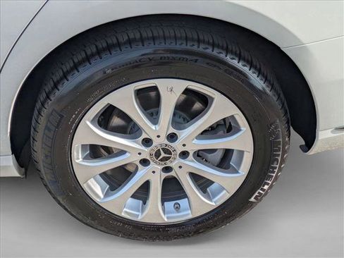 Used 2020 Mercedes-Benz E 350 4MATIC Sedan image 26