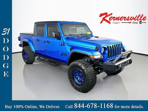 Used 2022 Jeep Gladiator Sport AWD/4WD image 1
