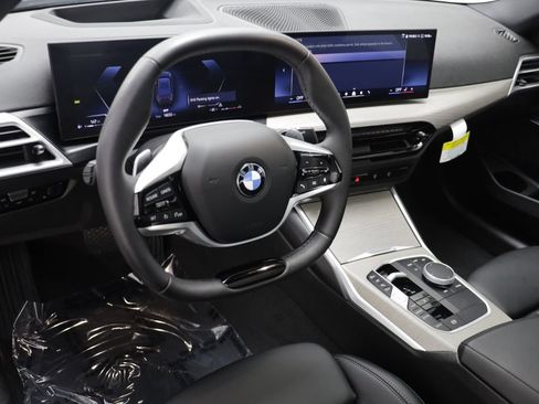 Certified 2025 BMW 330i xDrive Sedan AWD/4WD image 6