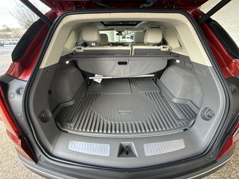 Certified 2023 Cadillac XT5 Premium Luxury w/ LPO, Floor Liner Package image 26