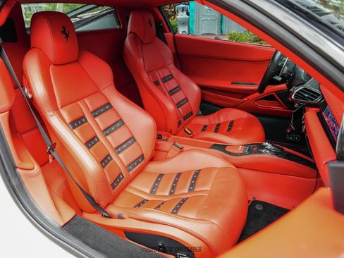 Used 2012 Ferrari 458 Italia Coupe RWD image 46