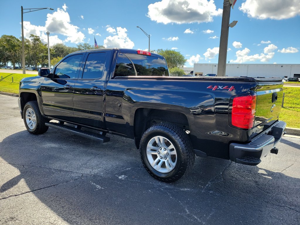 Used 2019 Chevrolet Silverado 1500 LT w/ All Star Edition AWD/4WD image 3