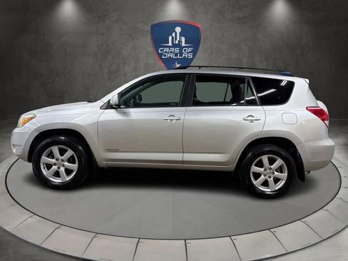 Used 2006 Toyota RAV4 Limited FWD image 2