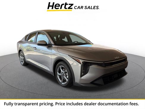 Used 2025 Kia K4 FWD image 1