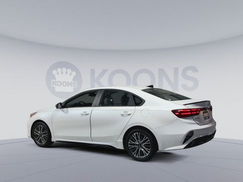 Used 2023 Kia Forte GT-Line FWD image 8