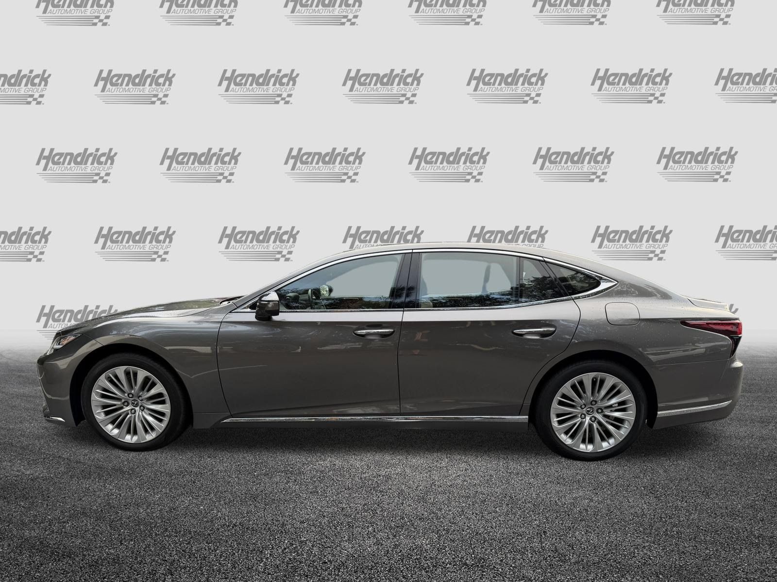 Used 2022 Lexus LS 500 w/ Interior Upgrade Package RWD image 6