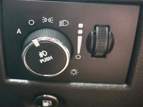 Used 2014 Jeep Grand Cherokee Summit AWD/4WD image 29