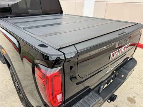 Used 2020 GMC Sierra 2500 AT4 w/ AT4 Premium Package image 56