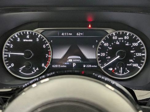 Used 2022 Nissan Pathfinder SV w/ SV Black Package image 3