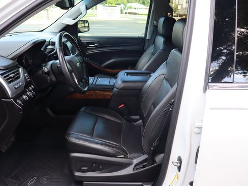 Used 2017 Chevrolet Tahoe Premier AWD/4WD image 19