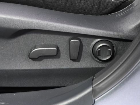 Used 2025 Subaru Legacy Premium AWD/4WD image 14