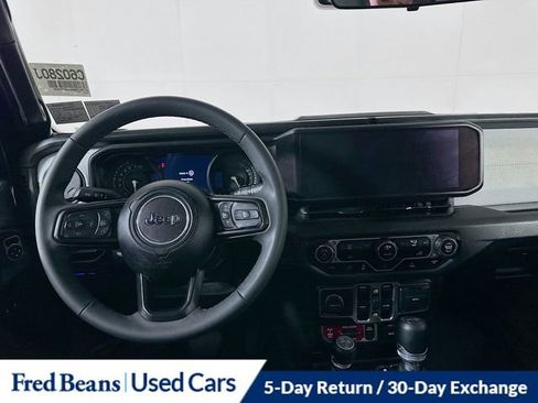 Used 2025 Jeep Wrangler Unlimited Sport S 4xe AWD/4WD image 22