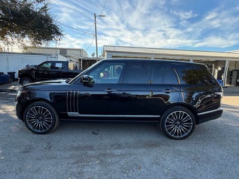 Used 2021 Land Rover Range Rover SV Autobiography Dynamic image 3