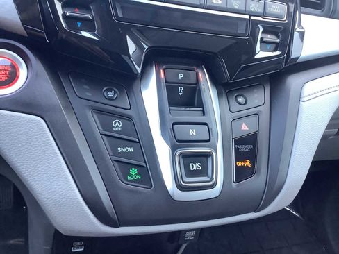 Used 2023 Honda Odyssey EX-L image 18