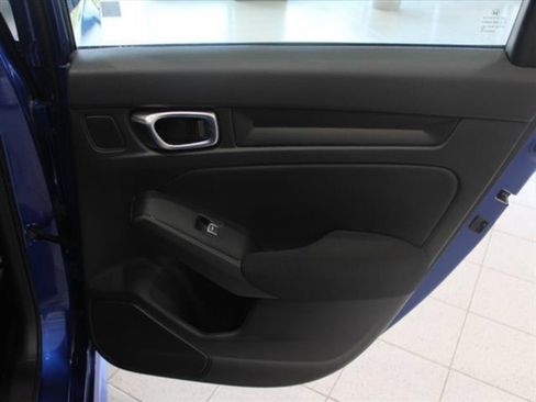 Used 2023 Honda Civic Sport image 20