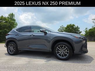 Used 2025 Lexus NX 250 FWD w/ Towing Package (2000 Lbs) video 1