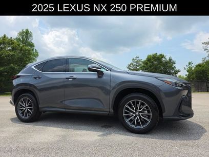 Used 2025 Lexus NX 250 FWD w/ Towing Package (2000 Lbs)