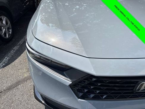 Used 2023 Honda Accord Sport image 3