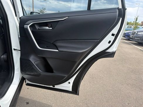 Used 2025 Toyota RAV4 SE AWD/4WD image 13